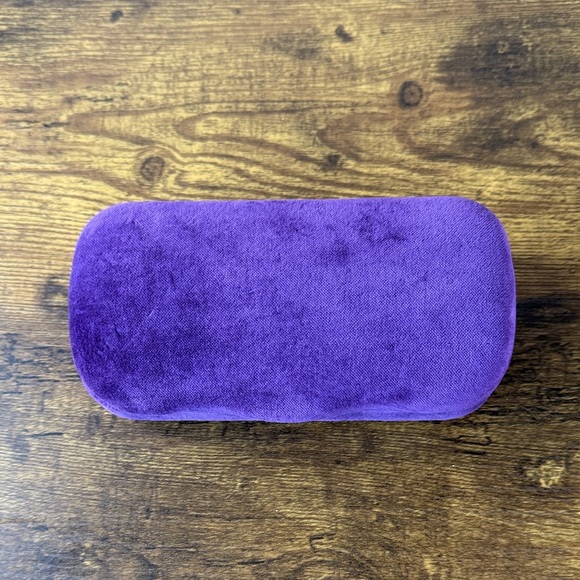 Gucci Purple Velvet Clutch - Picture 1 of 7